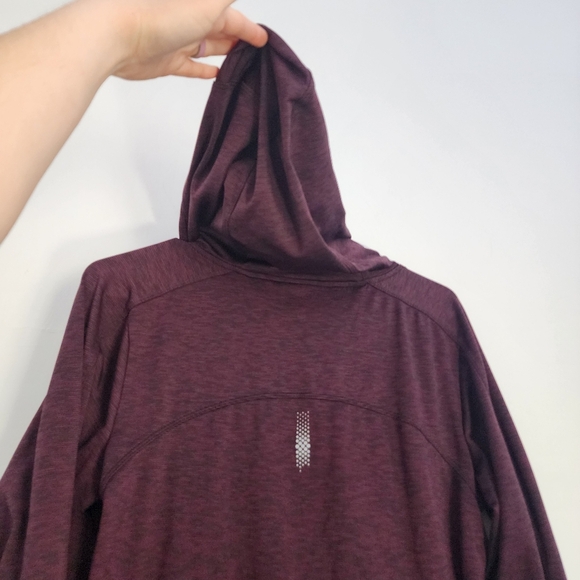 Athleta Purple Maroon Long Sleeve Hoodie Soze Large - Picture 8 of 8